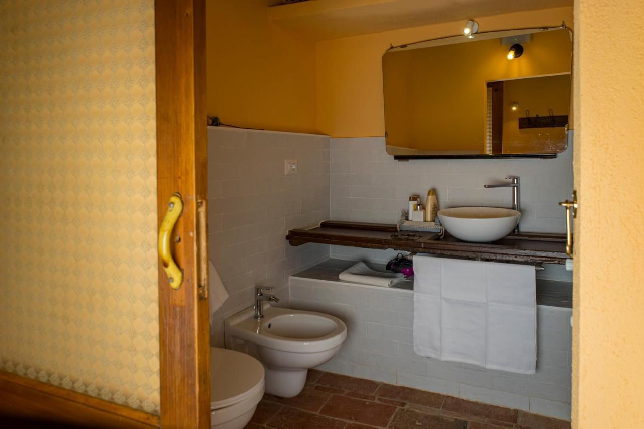 In Collegiata Bed & Breakfast Foiano Della Chiana Ngoại thất bức ảnh