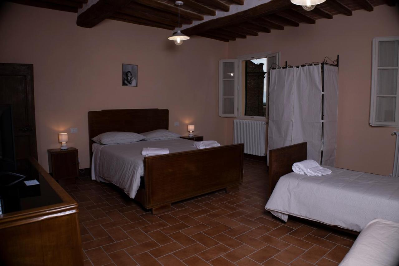 In Collegiata Bed & Breakfast Foiano Della Chiana Ngoại thất bức ảnh