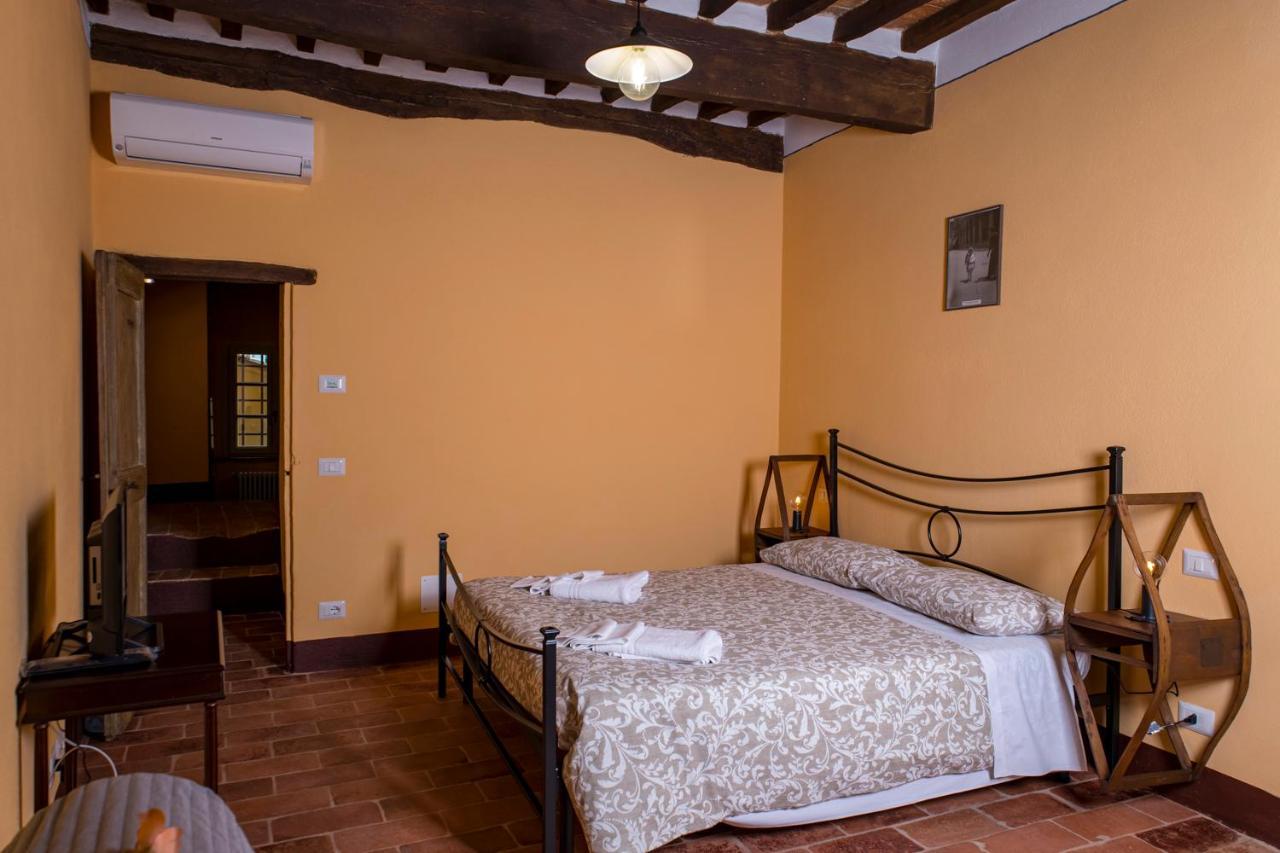 In Collegiata Bed & Breakfast Foiano Della Chiana Ngoại thất bức ảnh
