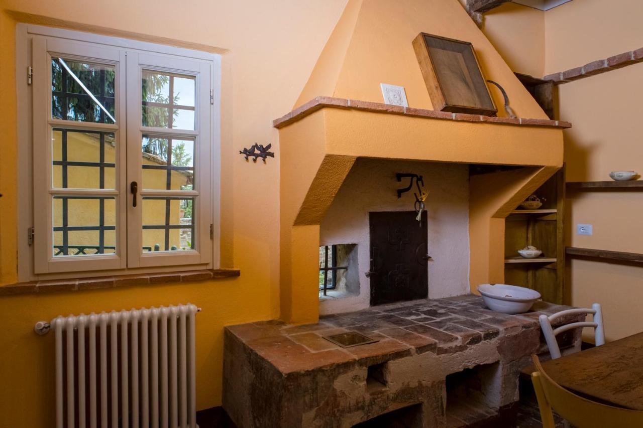 In Collegiata Bed & Breakfast Foiano Della Chiana Ngoại thất bức ảnh