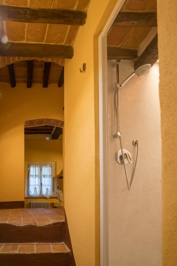 In Collegiata Bed & Breakfast Foiano Della Chiana Ngoại thất bức ảnh